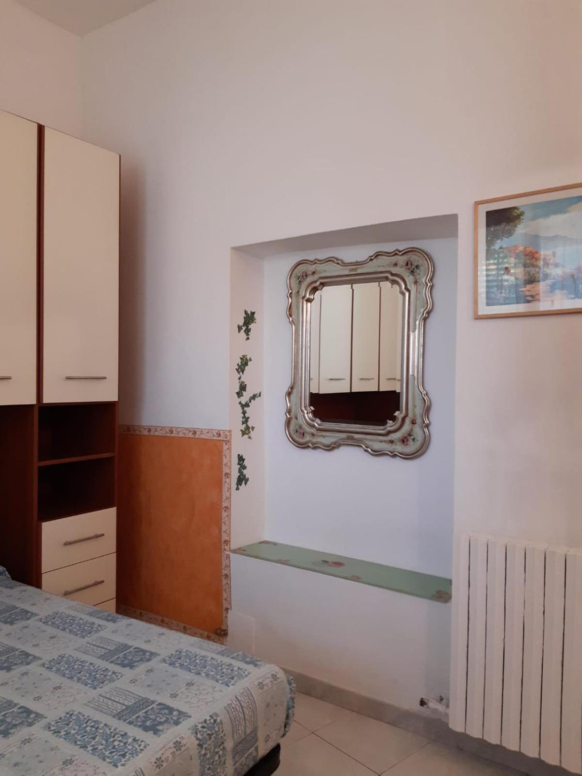 Stylish Flat "Il Sole" Nova Milanese Apartment Exterior photo
