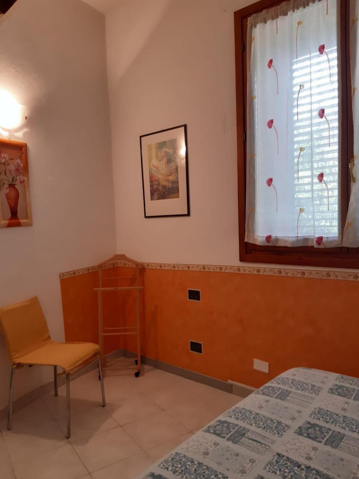 Stylish Flat "Il Sole" Nova Milanese Apartment Exterior photo